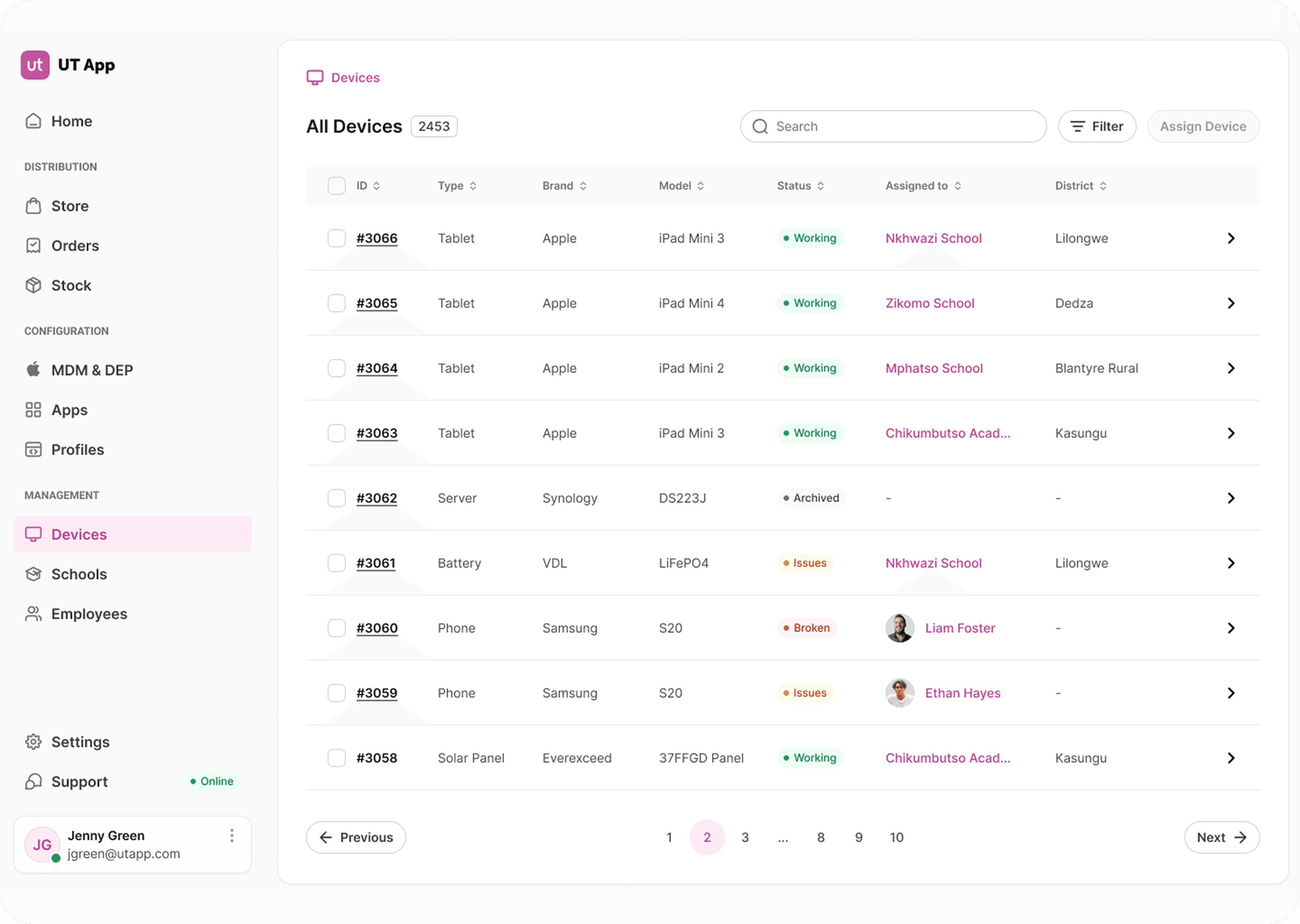 UT App desktop: the table of all devices with filters, status and assigned school